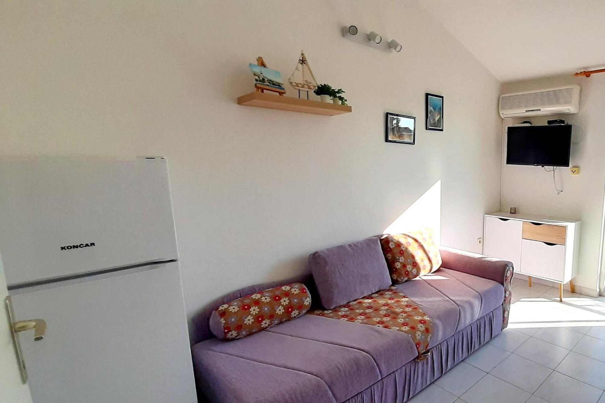 Apartments And Rooms With Parking Space Kastel Stafilic, Kastela - 18673 Номер фото